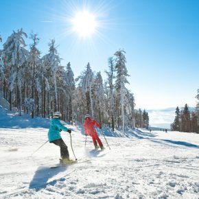 Einkehrschwung: Ab auf die Piste! Einkehrschwung: Ab auf die Piste!